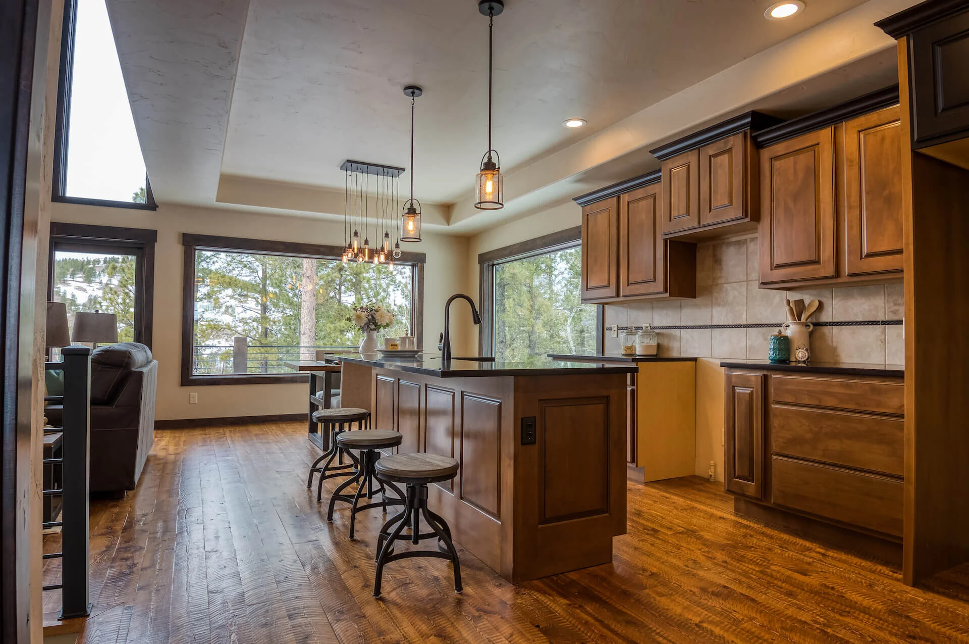 2020-3-30 Rae Marie Homes Builders FirstSource Compressed 13.jpg