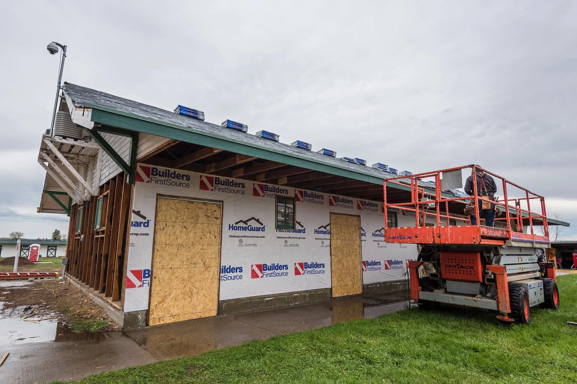 2020-5-15 Swett Construction Builders FirstSource Hot Springs Compressed 5.jpg
