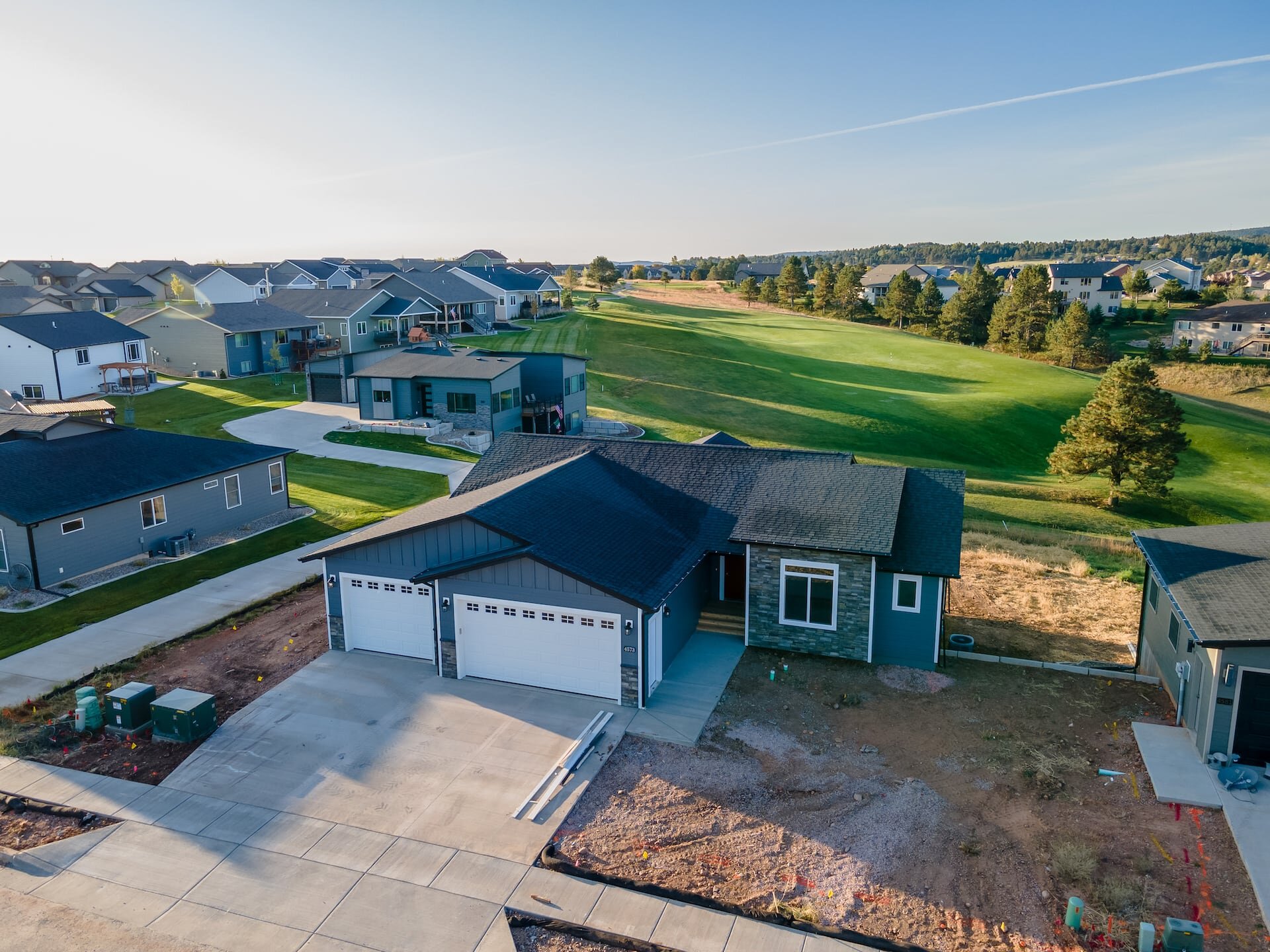 MoveIn Ready Home Overlooking The Golf Club at Red Rock — Builders