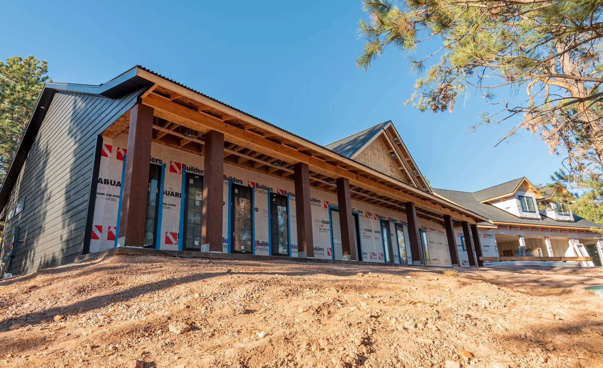 2020-10-15 Kaski Construction Dark Timber Compressed 3.jpg