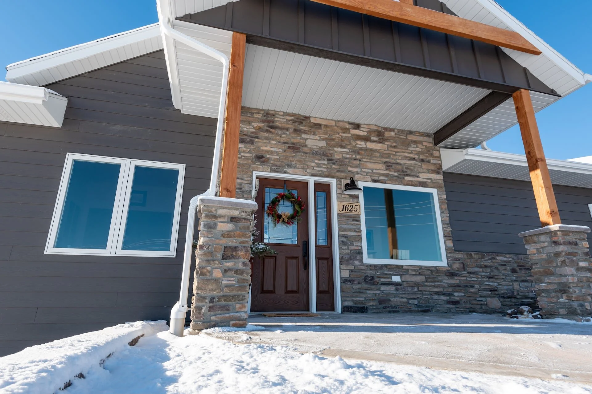 2020-12-15 Boom Construction Custom Home Compressed 20.jpg