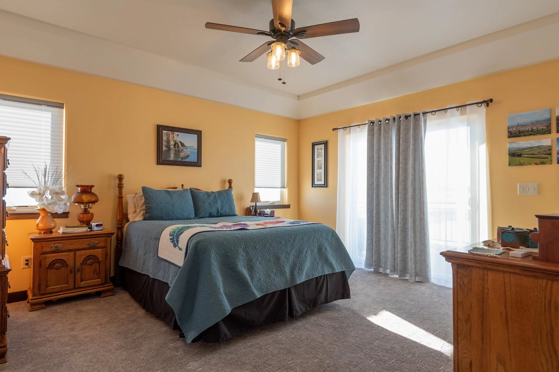 2020-12-15 Boom Construction Custom Home Compressed 53.jpg