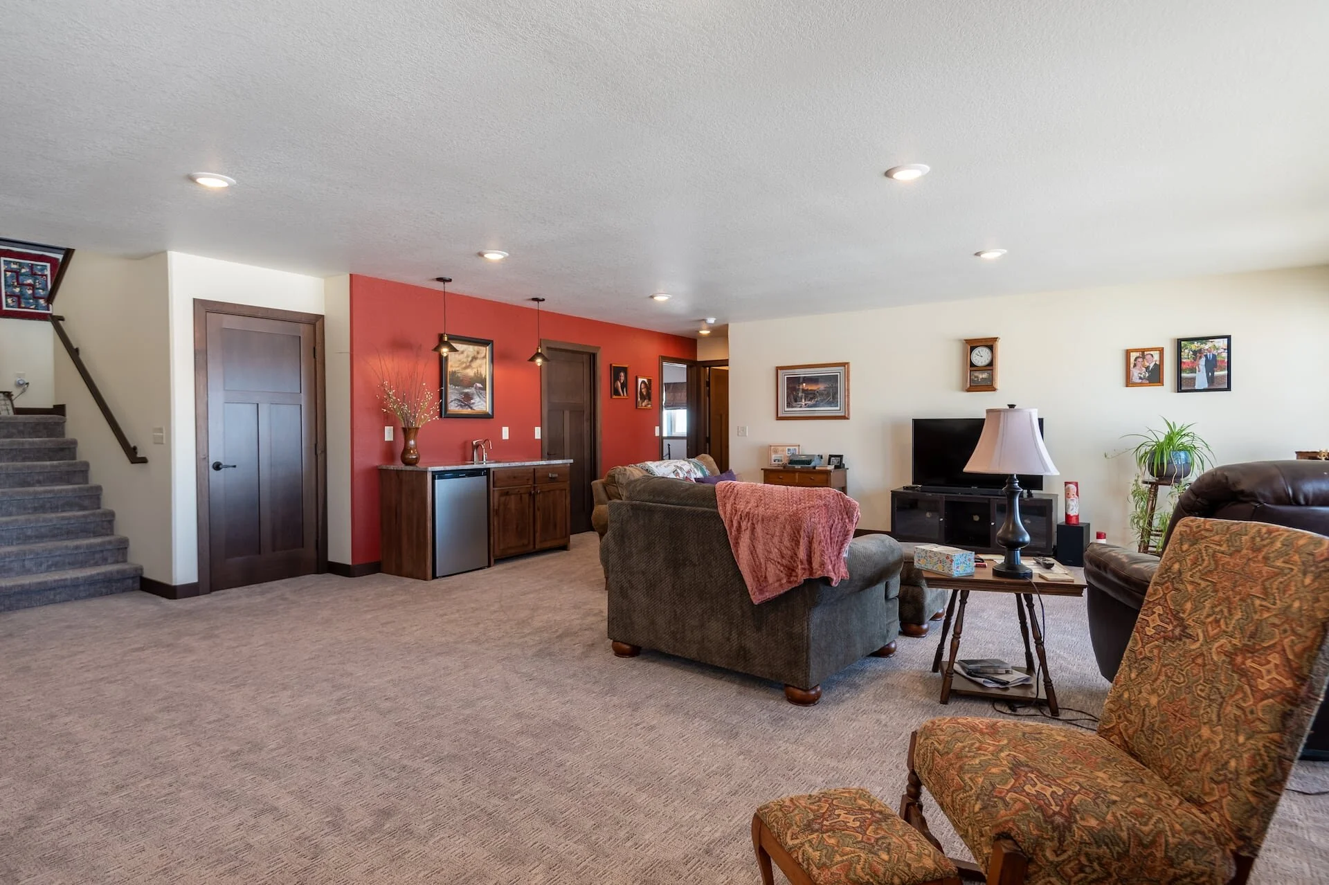 2020-12-15 Boom Construction Custom Home Compressed 35.jpg