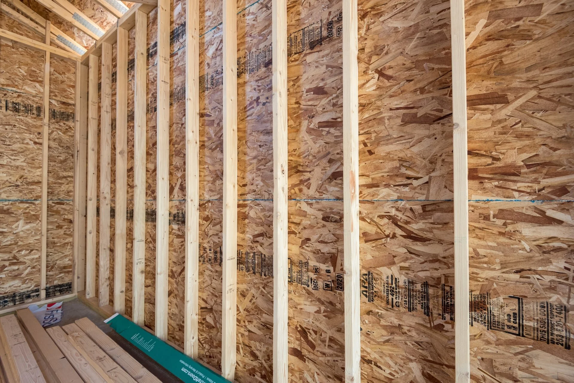 2021-3-9 Riverside Builders Summerset Garage Compressed  5.jpg