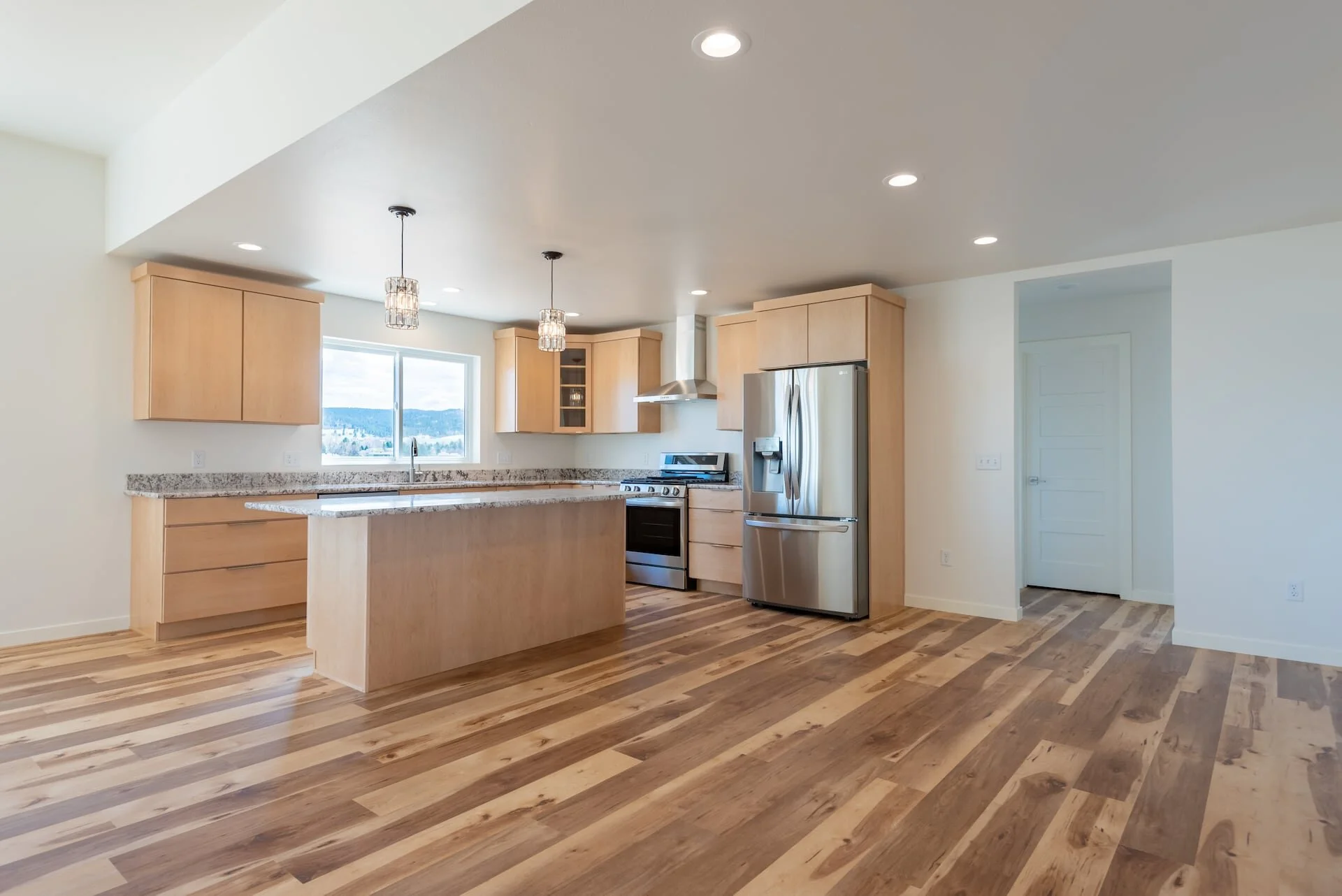 2021-4-30 High Plains Construction Top Shelf Finished Home HQ -14.jpg