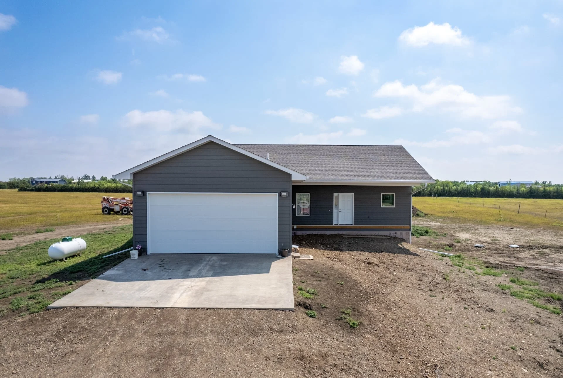 New Pierre Home by Midwest Construction — Builders FirstSource