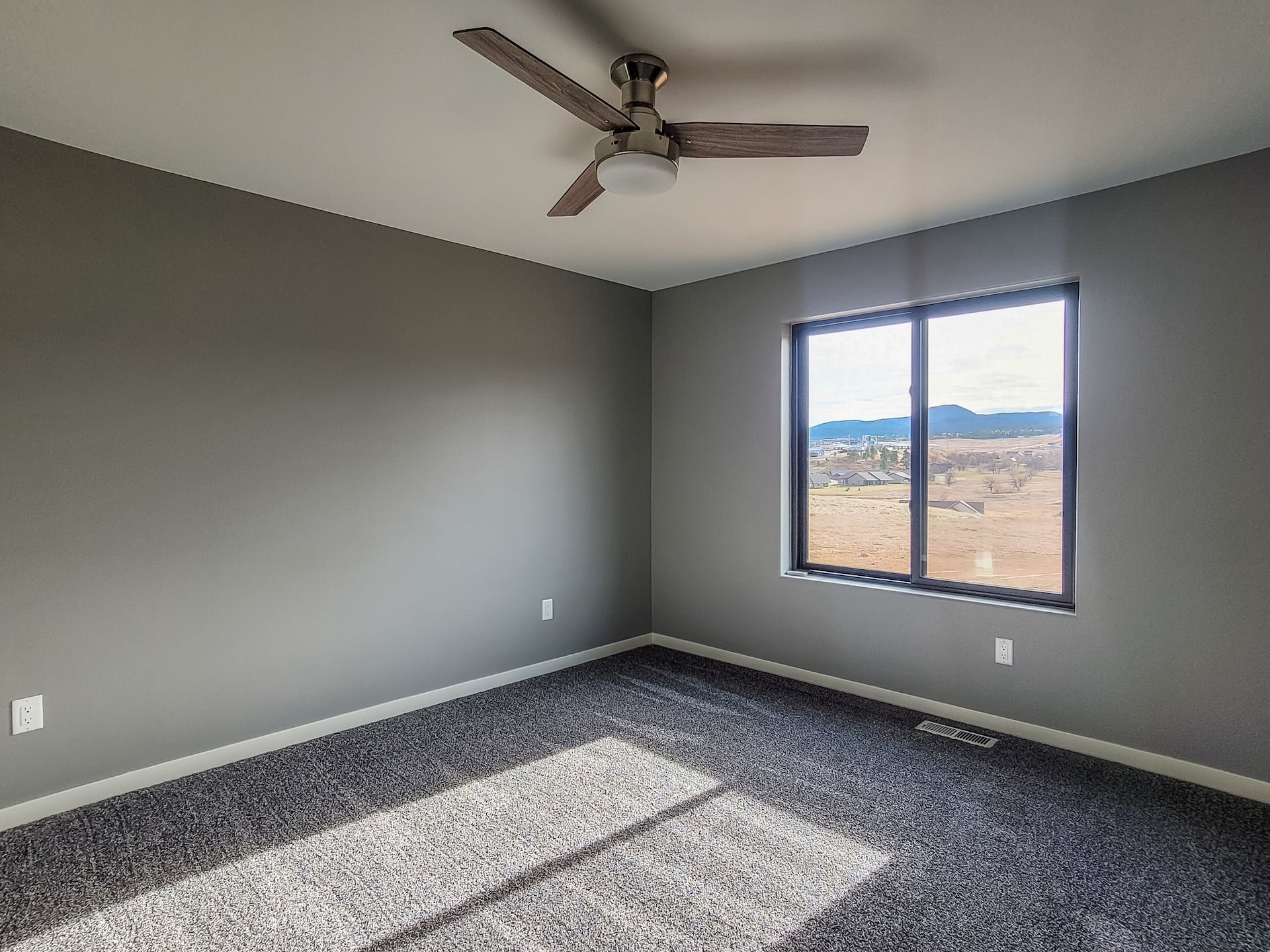 2021-12-2 High Plains Construction Top Shelf Ave. HQ_-9.jpg
