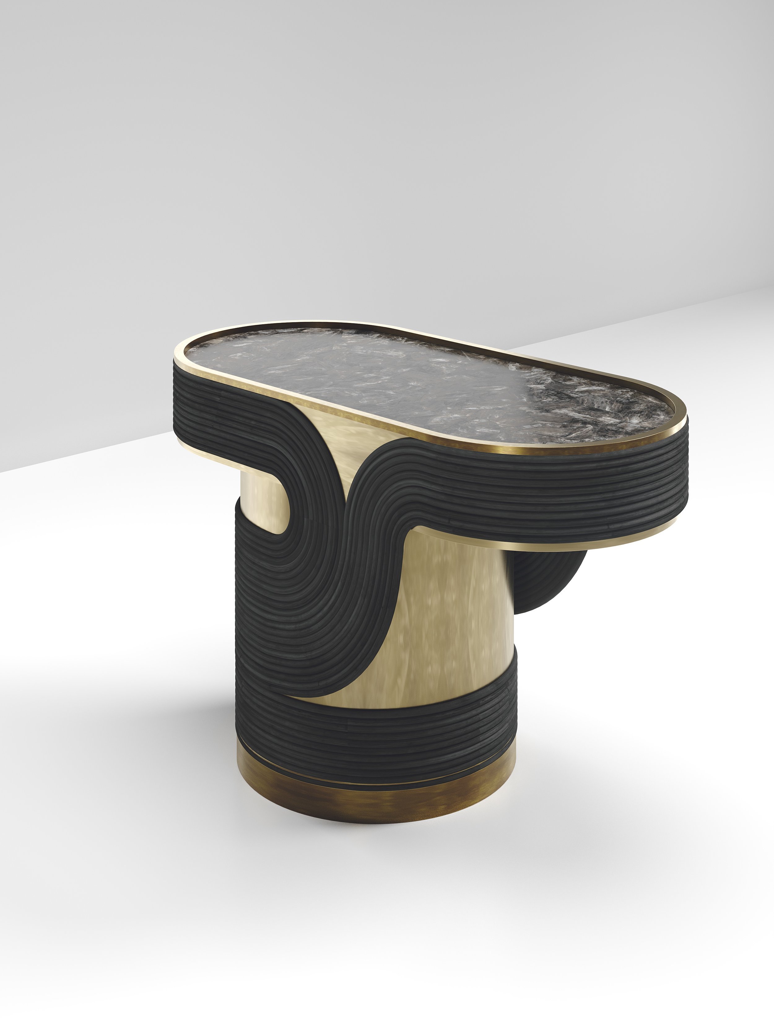 augousti_licol_side_table_3.jpeg