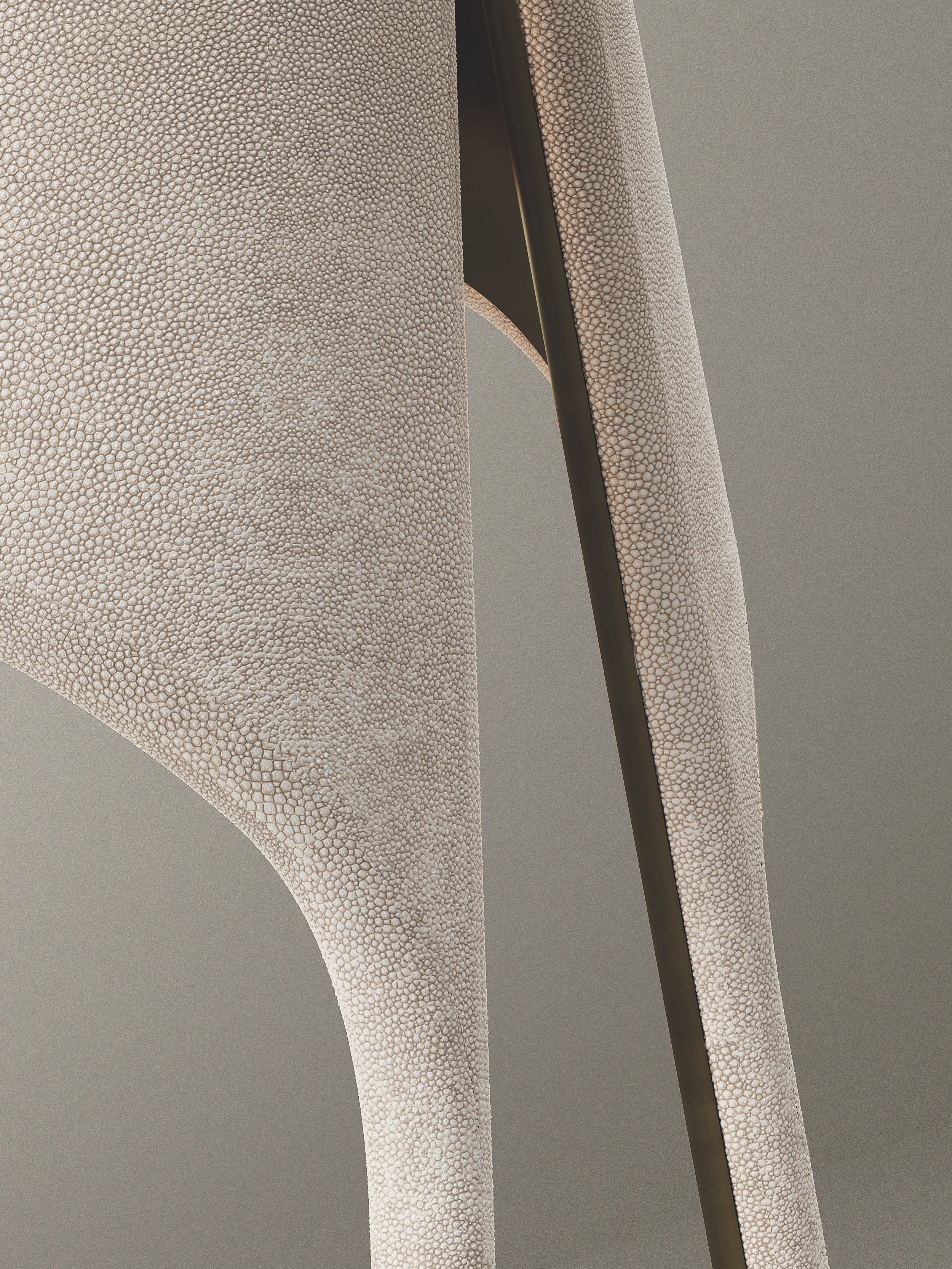 augousti_frequency_floor_lamp_4.jpeg