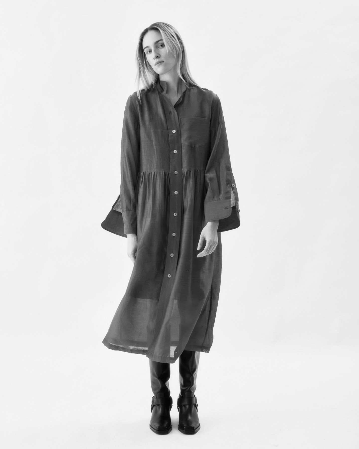 We extended our SALE for one more day 👏
&bull;ENJOY 25% OFF SITE WIDE 🎉

#cybermondaysale #fallfashion #consciousclothing #smallbusinesslove