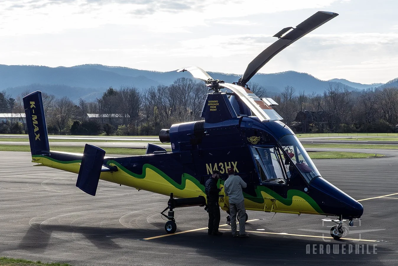 The Kaman K-1200 K-Max was specially designed to optimally perform external cargo load operations and is capable of lifting payloads in excess of 6,000 pounds (2,700 kg).
25Mar26