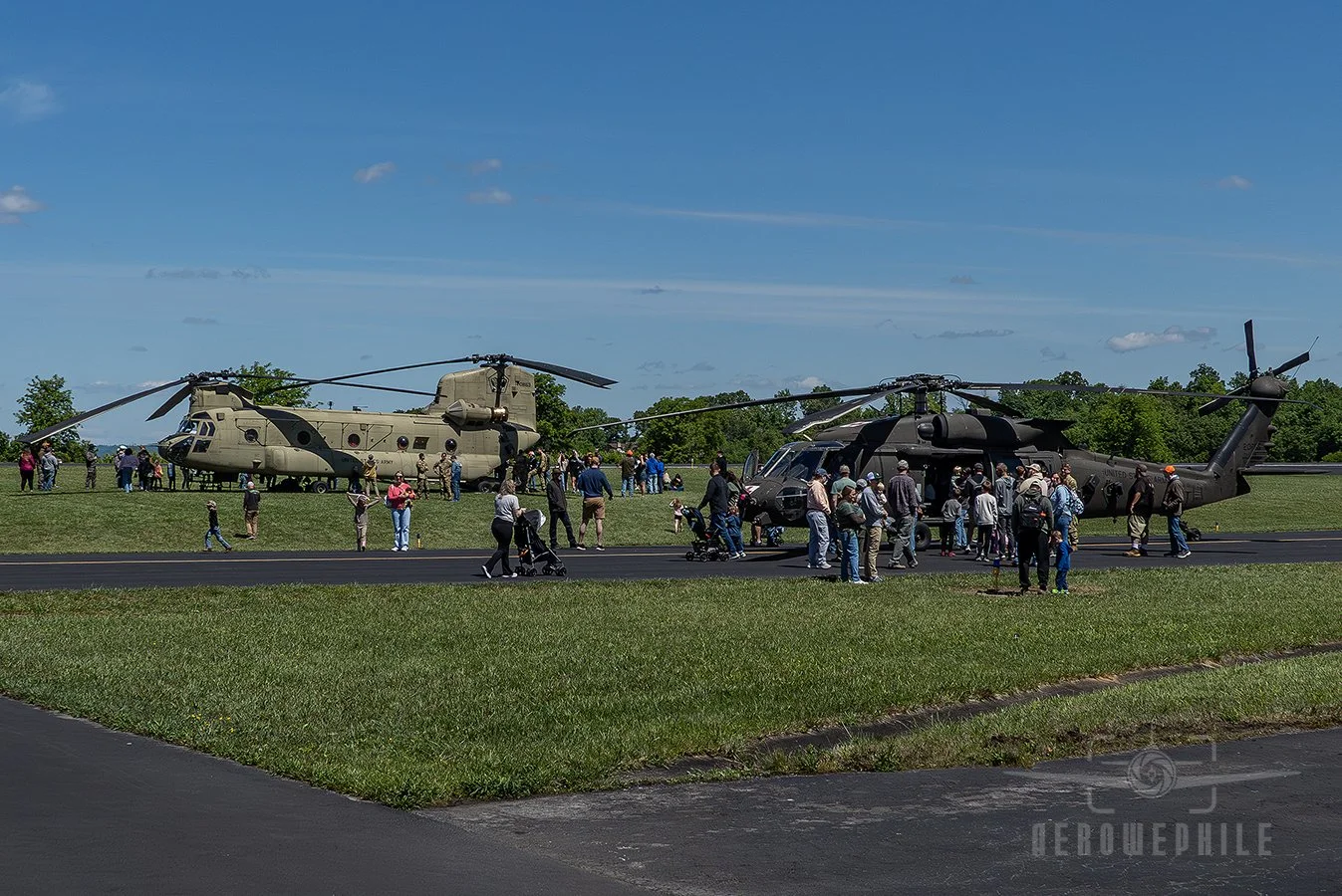 U.S. Army CH-47F Chinook and HH-60M Black Hawk on display at the Wings & Wheels event at Greeneville Municipal Airport (GCY)
02May26