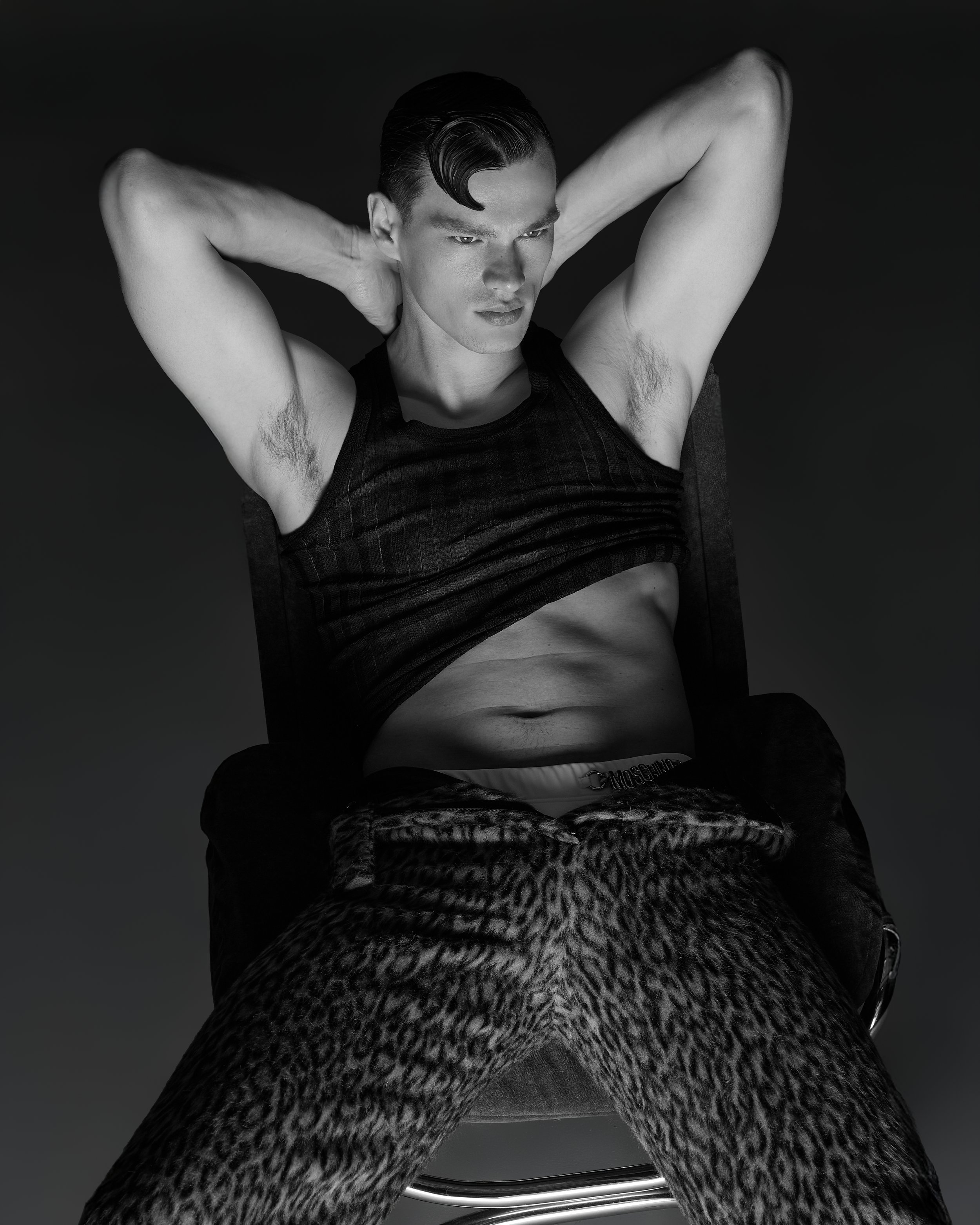 ARCHIVES FUTURES2068.jpg