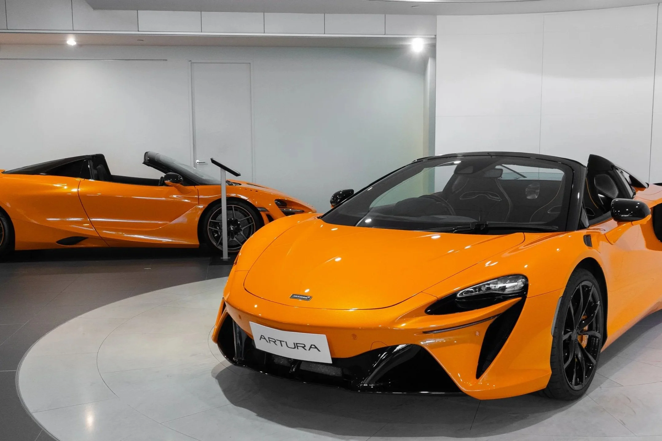 MCLAREN