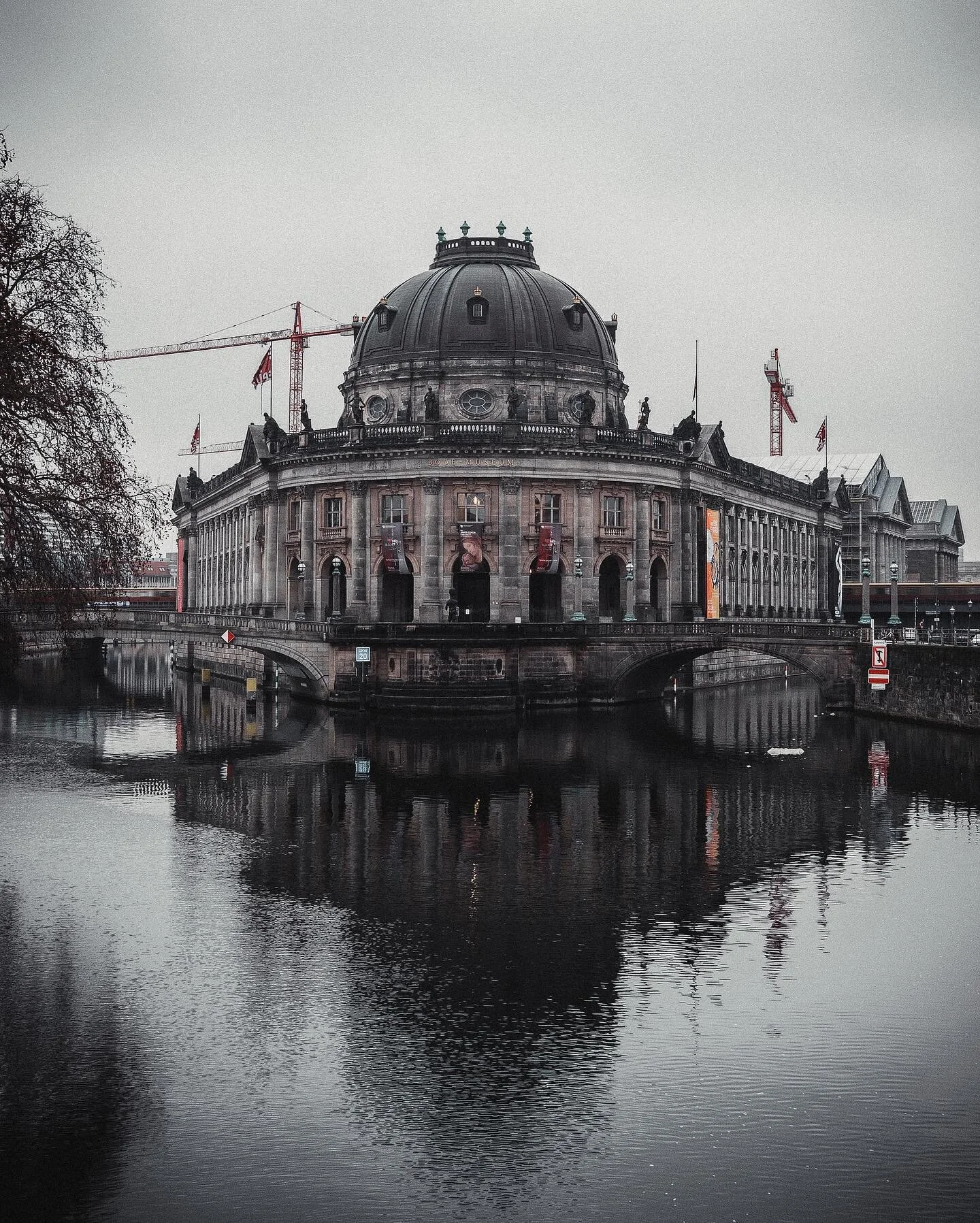 Zum Wochenende gibts ein paar shots von Berlin. Dort war ich Ende Januar mit @stphn_knz unterwegs... wir hatten richtig bescheidenes Wetter... bis nat&uuml;rlich auf der R&uuml;ckfahrt die Sonne rauskam. Manchmal kann man sich eben das Wetter nicht a