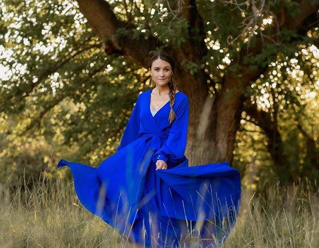 @cowgirl.cait might as well be the blue version of 💃🏻