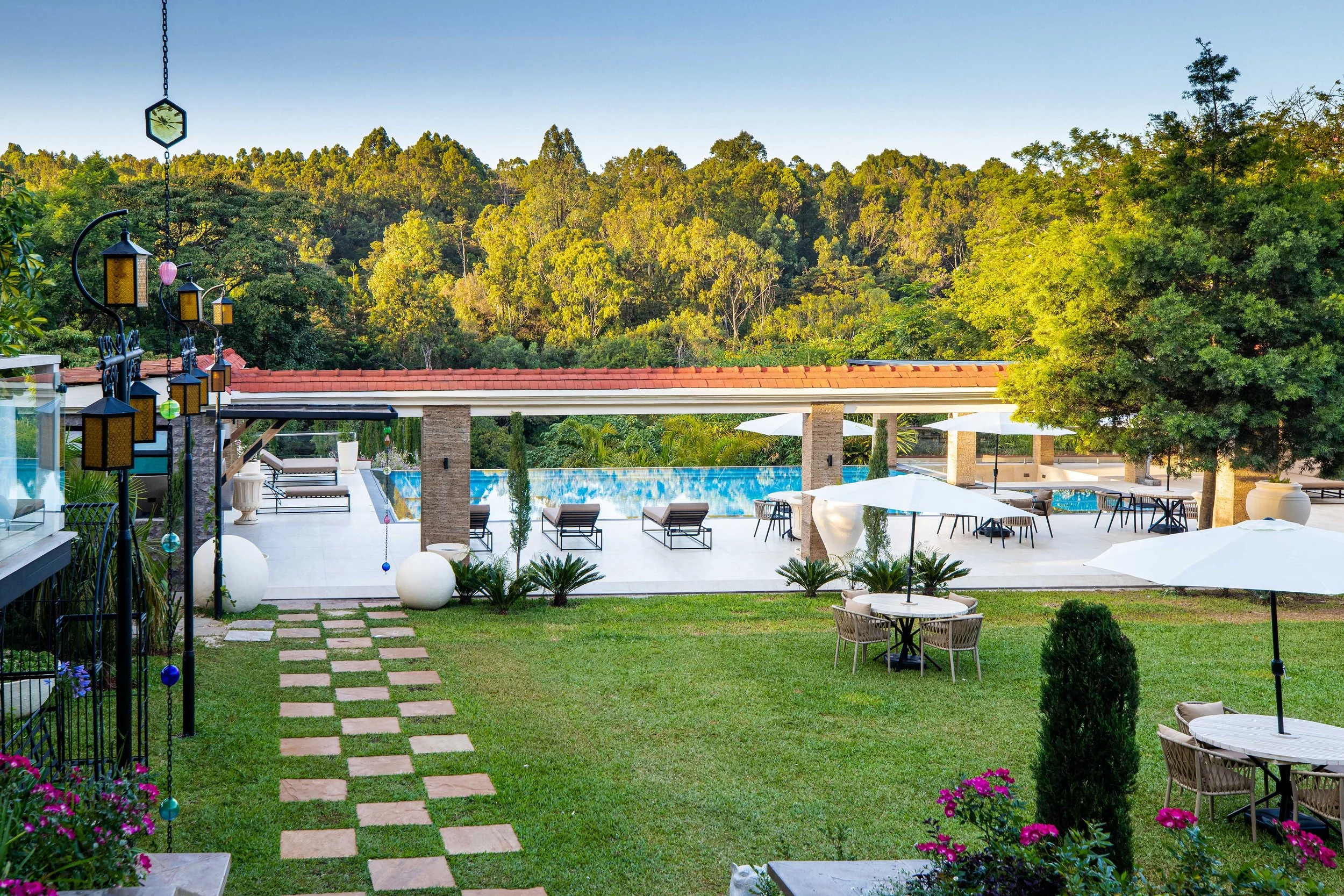 Pool Layout.jpg