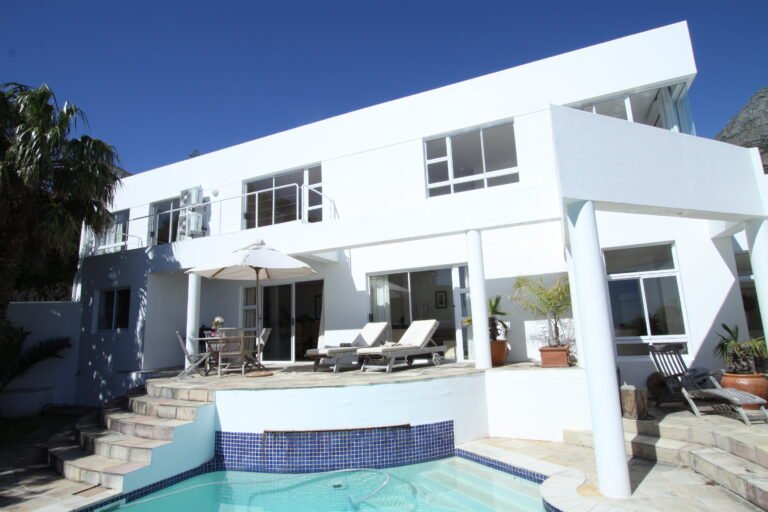 Sun Apartment