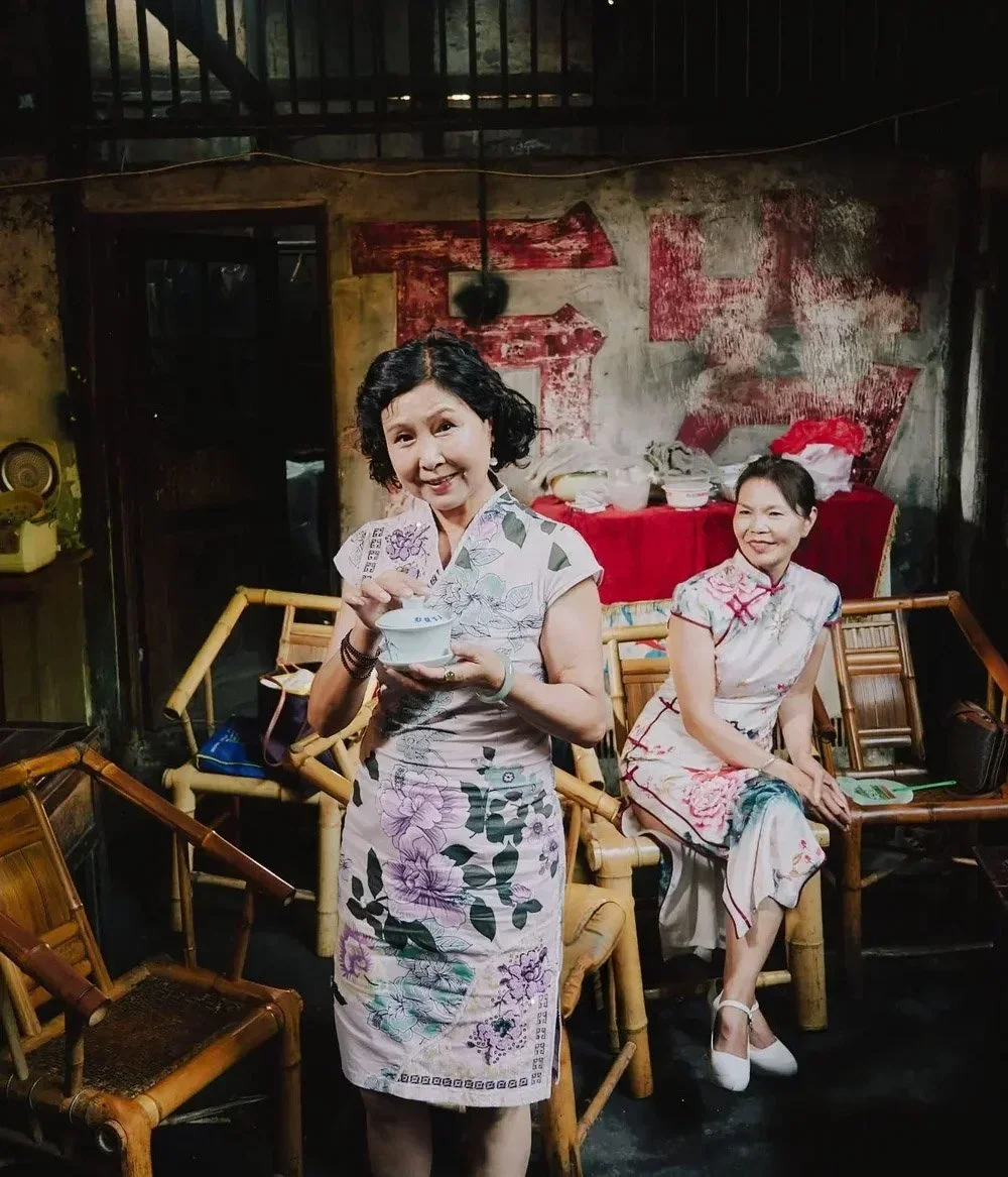 Ladies at a Teahouse, China