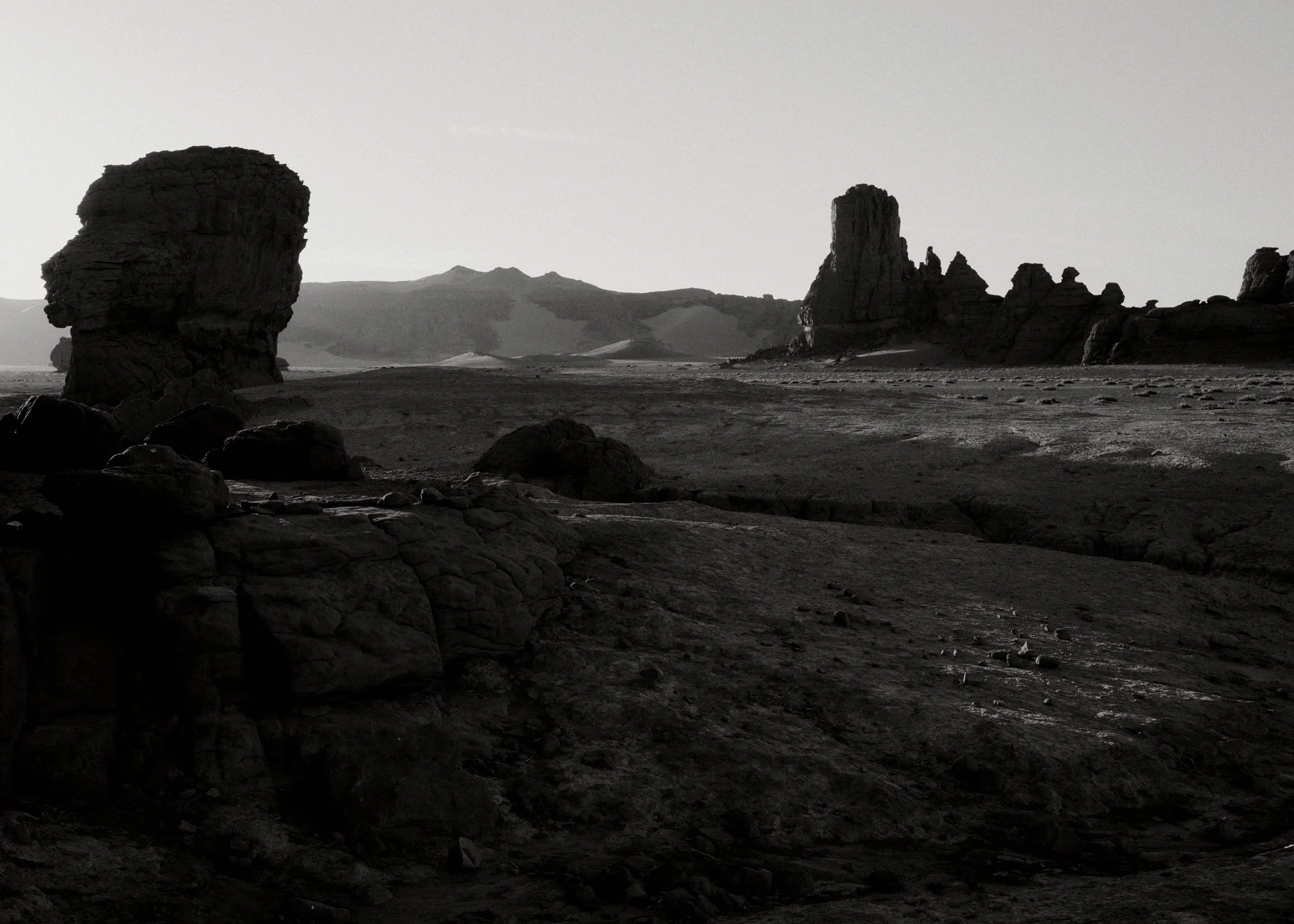 #018, 2024
50x70cm
Gelatin Silver print