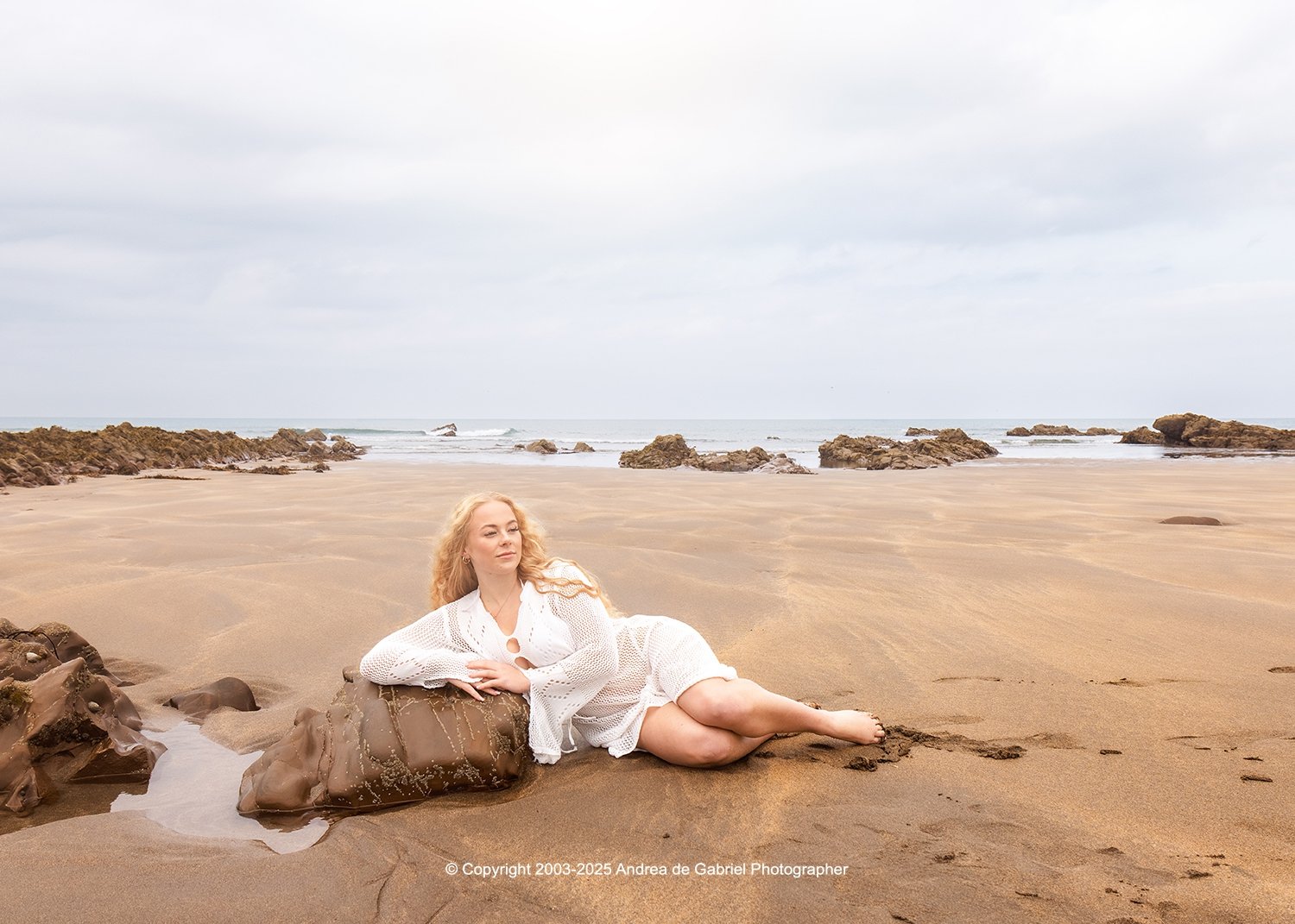 Beach Photo Shoot For Women, in Cornwall and Devon - by Cornwall Portrait Photography.