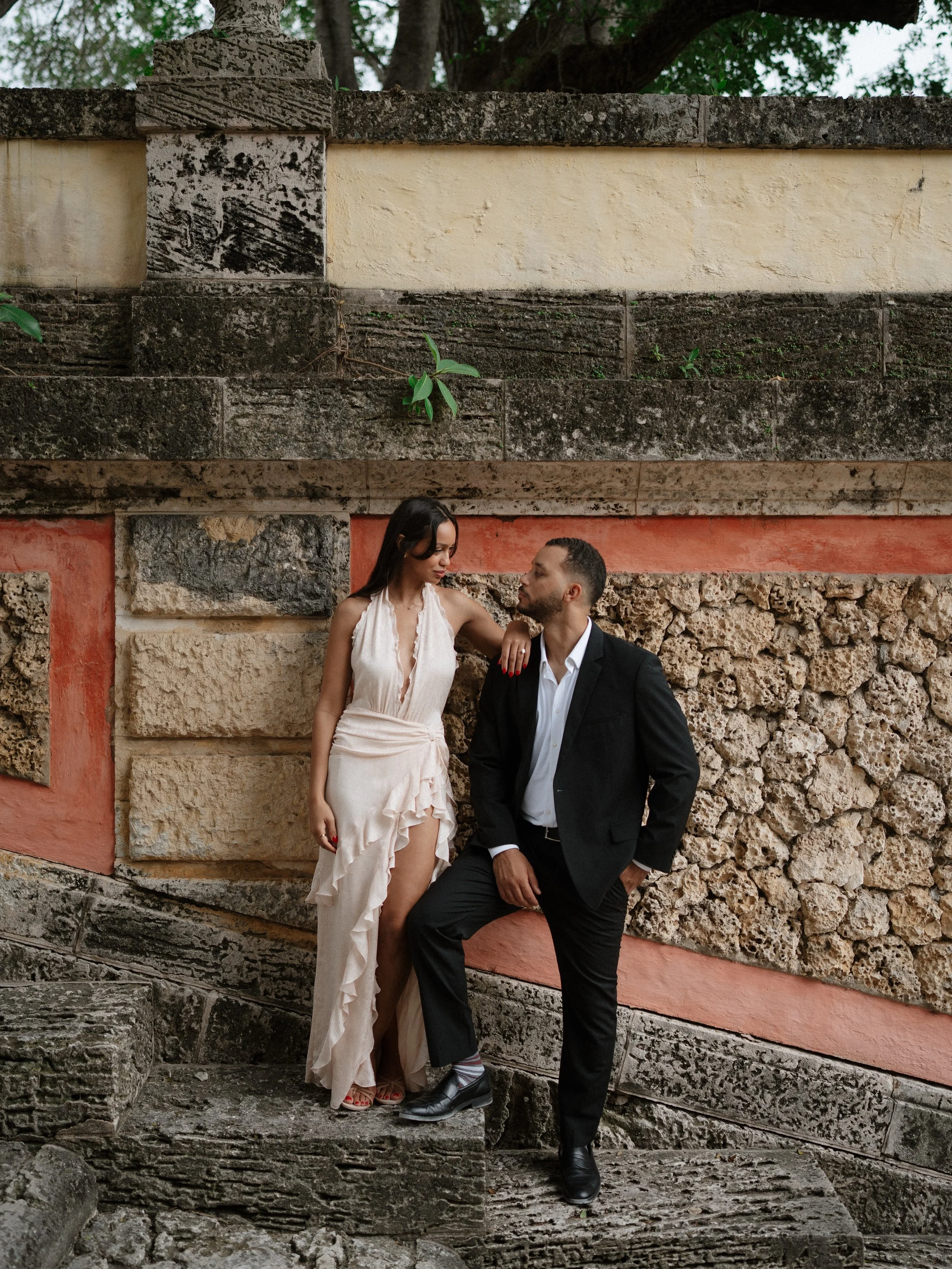 Vizcaya magic ✨💖 
-
-
#miamiphotographer #vizcayaengagement