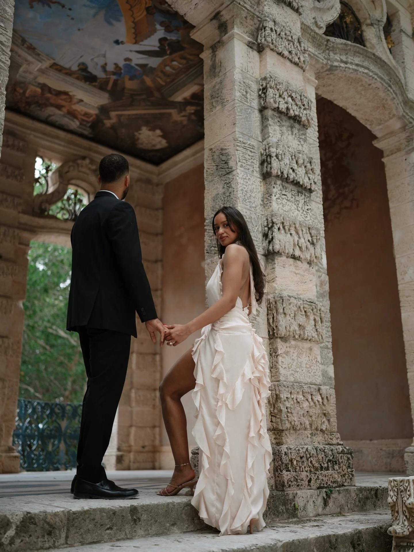 Alexandra &amp; John 💘📷
&mdash;
&mdash;
&mdash;
#miamiphotographer #vizcaya