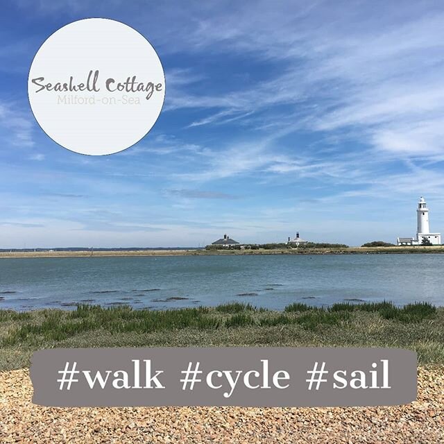 We are perfectly situated for coastal walks.
.
Why not walk the sea wall to @hurstcastleuk and see the fantastic history on offer, gaze across the Solent to the needles and admire the lighthouse
.
.
.
.

#holidayletnewforest #newforestholidaycottage 