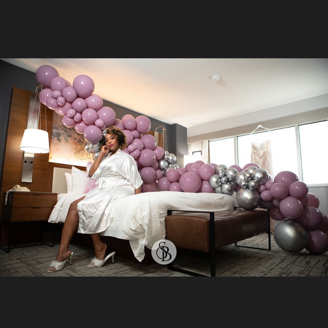 A little room bridal suite action for your timeline

Venue- @greensboromarriottdowntown 
Photographer- @southernbellepix 
Planner- @aneventladyproduction 
Assistant coordinator- @missiereed 
Florals- @uniquestylesdesigns 
Dress- @gavinchristiansonbri