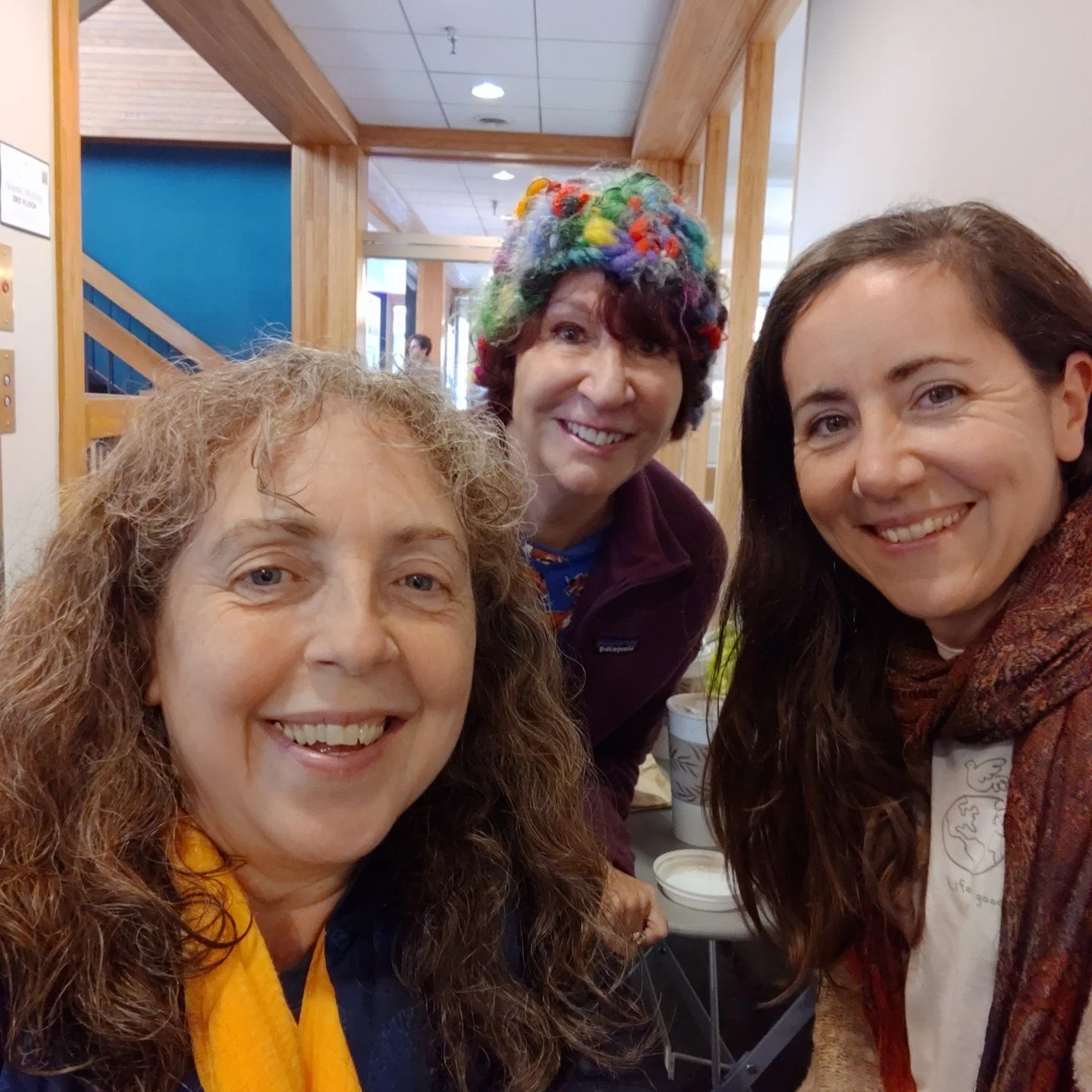 Nature explorers enjoying hot cocoa after our rainy misty Nature gathering this Sunday! The Trees were so happy to have the company and we had the whole park to ourselves!