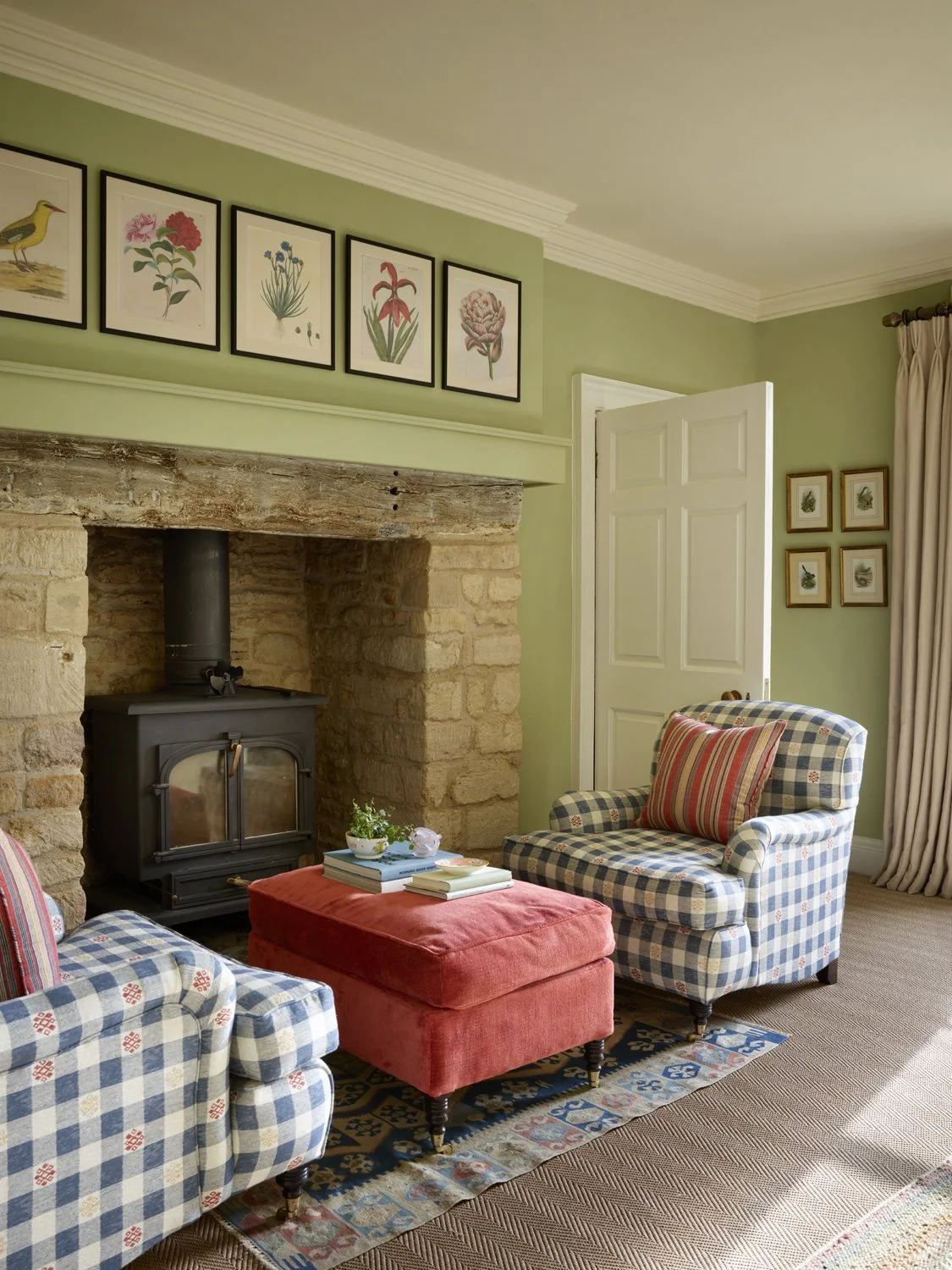 Bainton House142298v1aL.jpg