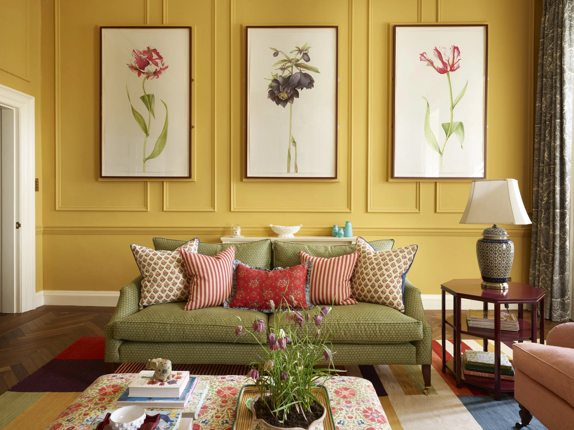 Royal Crescent78835 v1.jpg