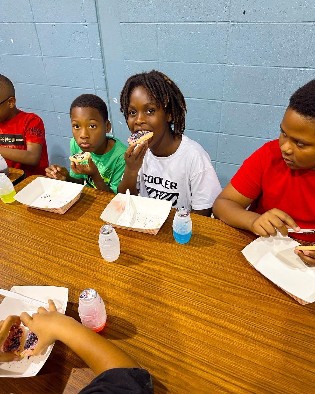 🍪🎉 Sweet treats and even sweeter smiles! Campers got hands-on (and frosting-covered) decorating cookies today&mdash;almost too cute to eat.