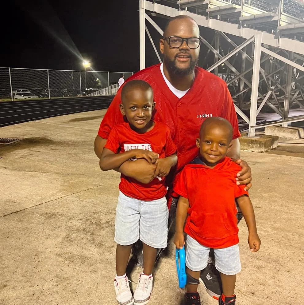 Jeff Miller, Ruston High School 2025 Distinguished Alumni Award

Congratulations on your well-deserved award!
Your dedication, hard work, and heart for our mission shine through in everything you do. We&rsquo;re so proud to celebrate you! 💙