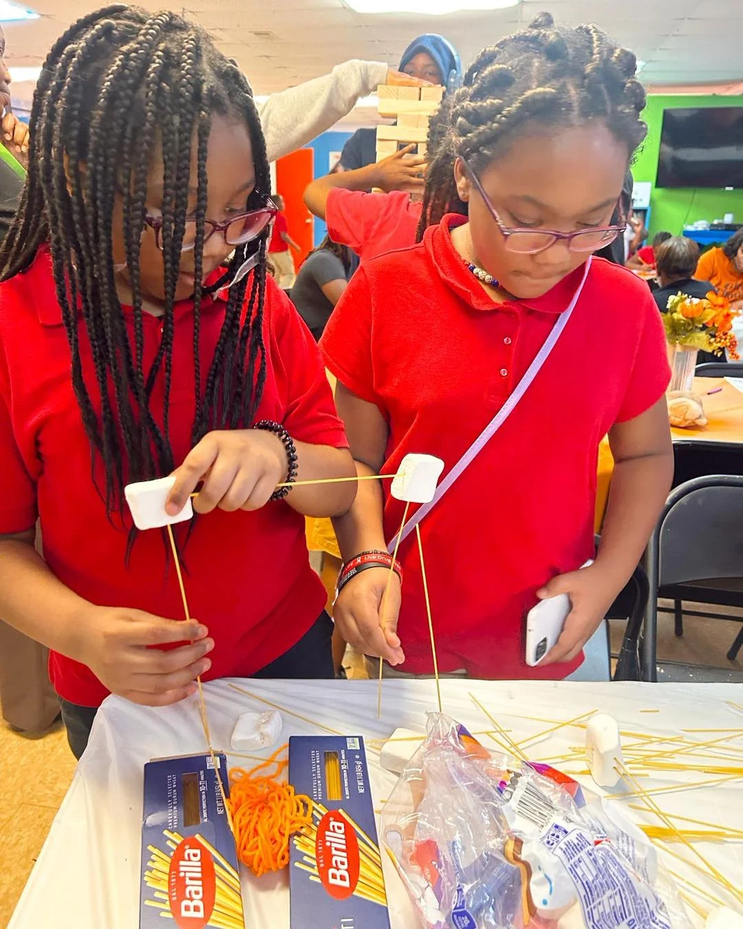 From marshmallow towers to gooey s&rsquo;mores &mdash; our STEM day was all about building and warming up! 🔬🔥 Our members engineered their own creations, then celebrated with a sweet treat to kick off the holiday season. Learning has never been thi