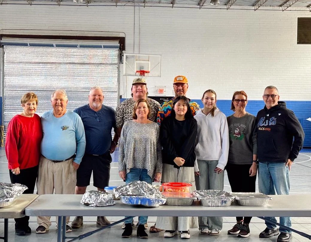 Community is the greatest gift of all. ❤️

We&rsquo;re so grateful to Ronny Graham&rsquo;s family and Mrs. Judy for sharing love through home-cooked Christmas meals!