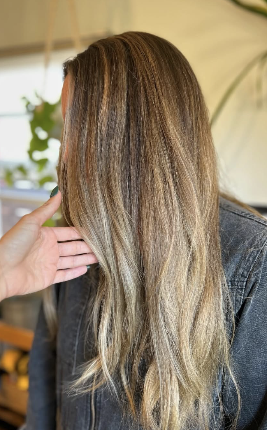 Los Angeles Silver Lake Hairdresser and Salon