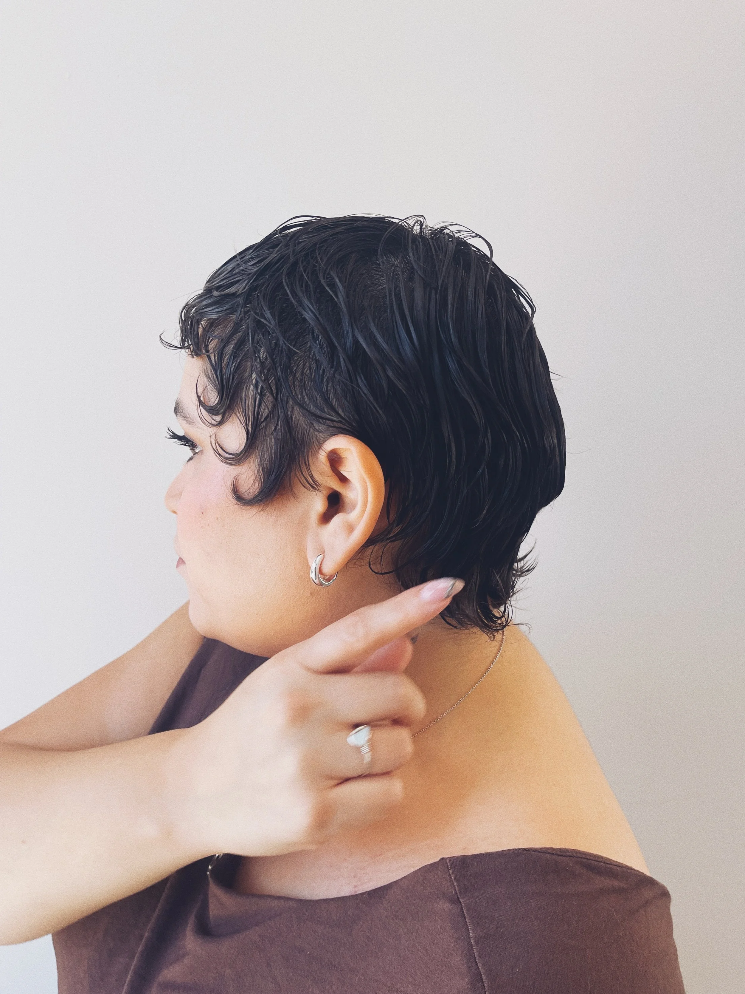 Los Angeles Hairstylist in Studio City + Silver Lake Jazziee Perez