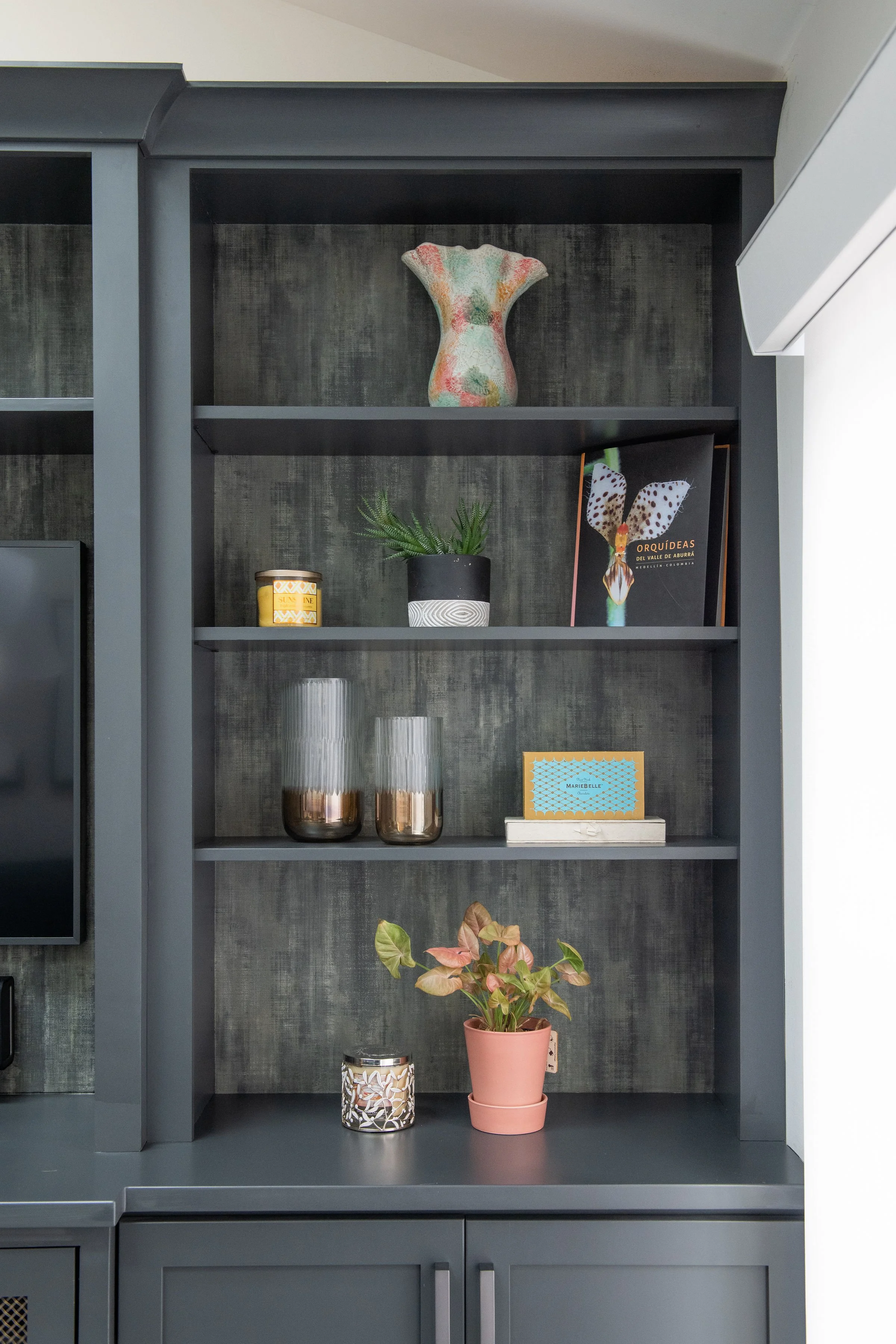 Family room, skylights, sectional, ottoman, built-in, Interior design, interior designer, home design, home decor, interiors, designer, Main Line, Philadelphia, Delaware Valley, South Jersey, Chester County, Wayne PA, Devon PA, home inspiration, desi