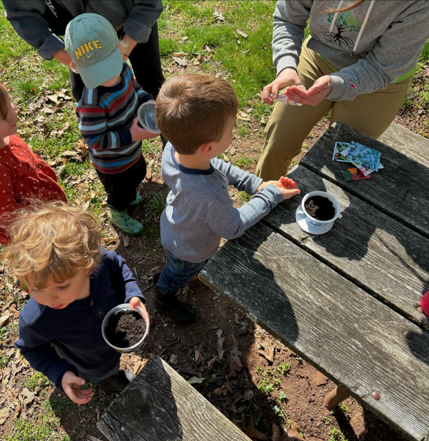 We were still celebrating the Earth at our Wednesday Explore Together class this morning! 

We had a great time planting seeds and learning how to take care of our planet! 

We ended up at the play space for a bit longer, since we didn&rsquo;t go the