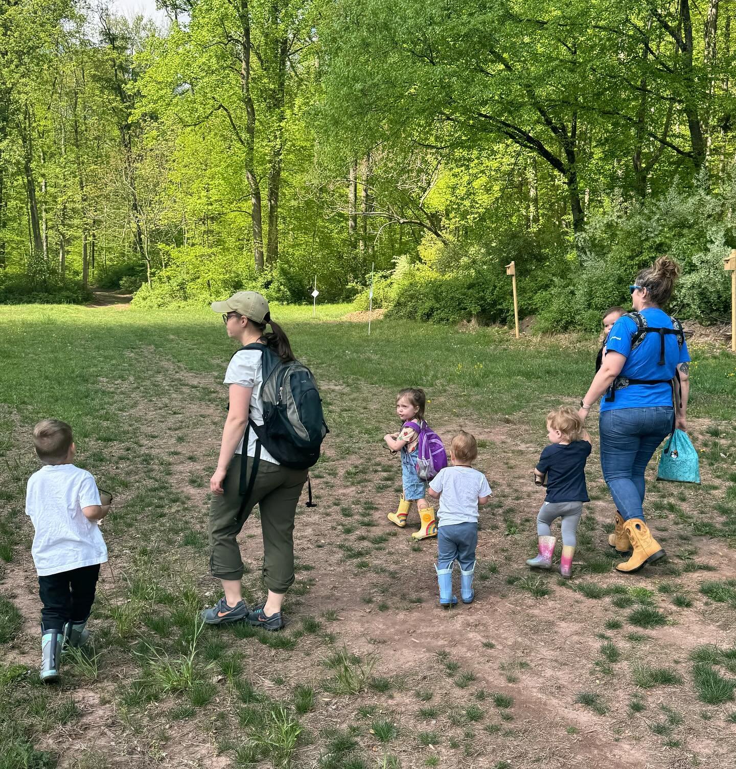 It was a beautiful day to be outside this morning for Wednesday&rsquo;s Explore Together class! 

We took a hike to explore a new spot today. 

When we got there, we took a second to take deep breaths and buzz like bees! 

Then we read &ldquo;Shh! We