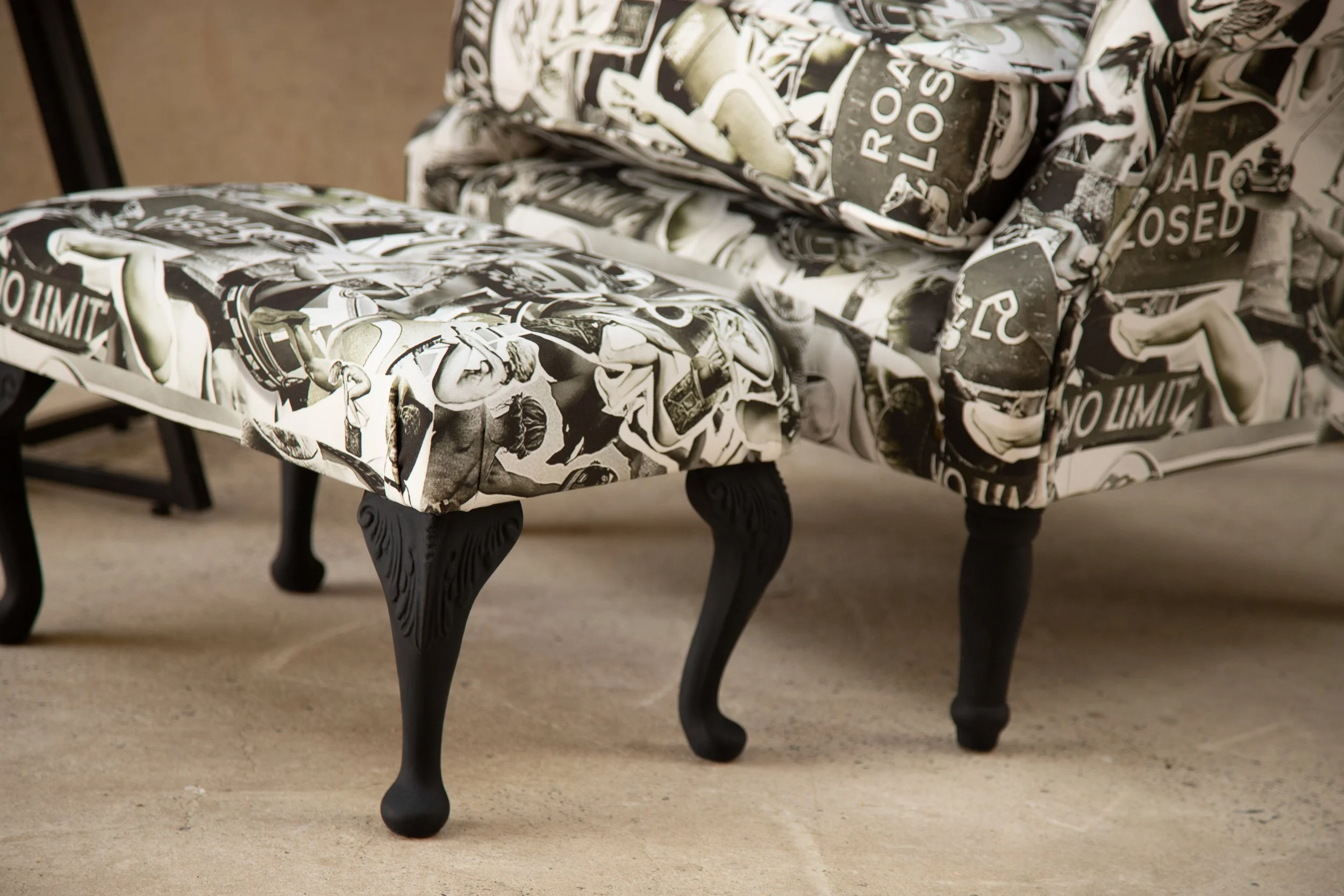 F STOOL LEGS .jpg