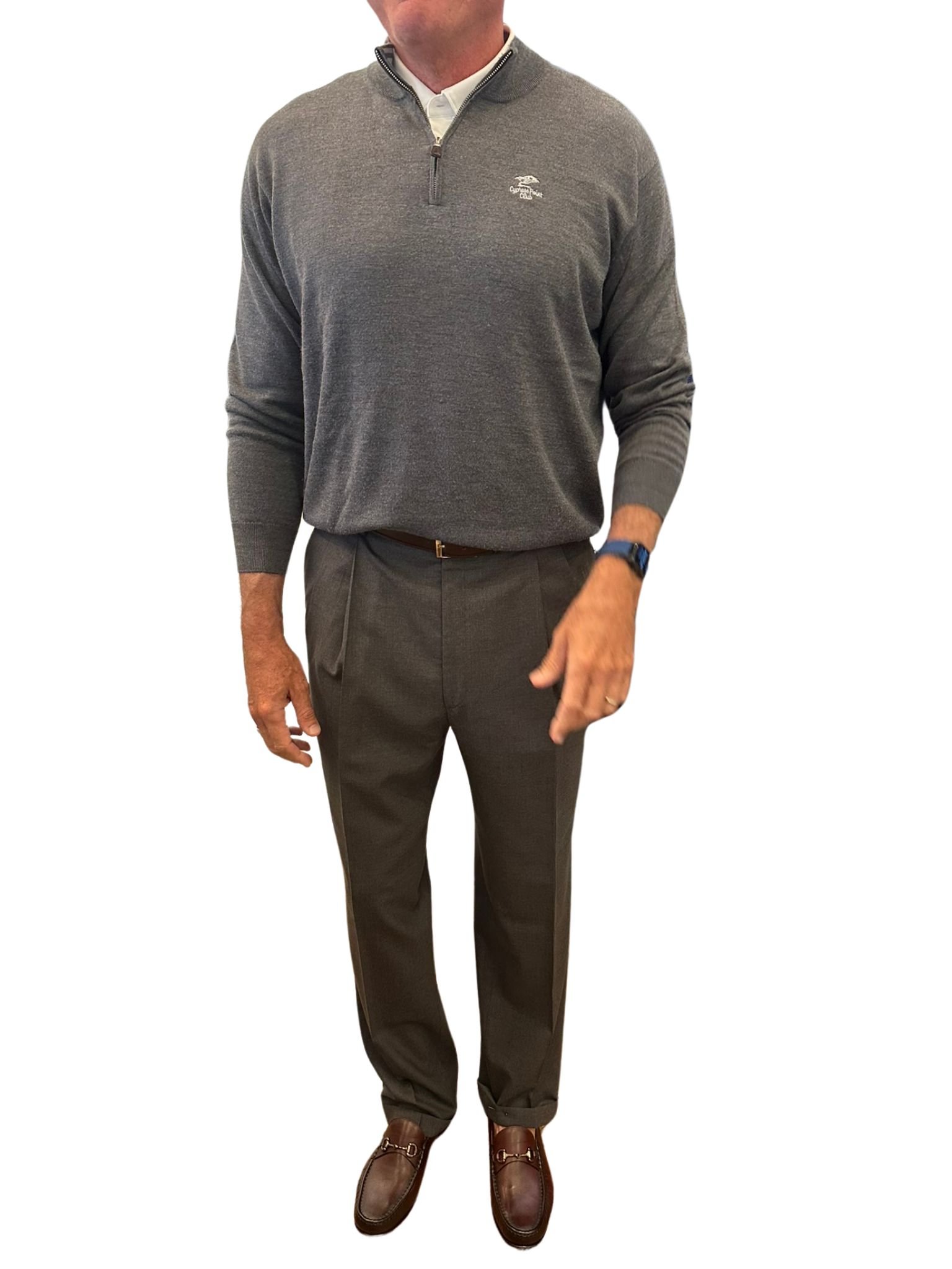 Mix and match low contrast colors/ monochromatic looks helps elongate the torso length