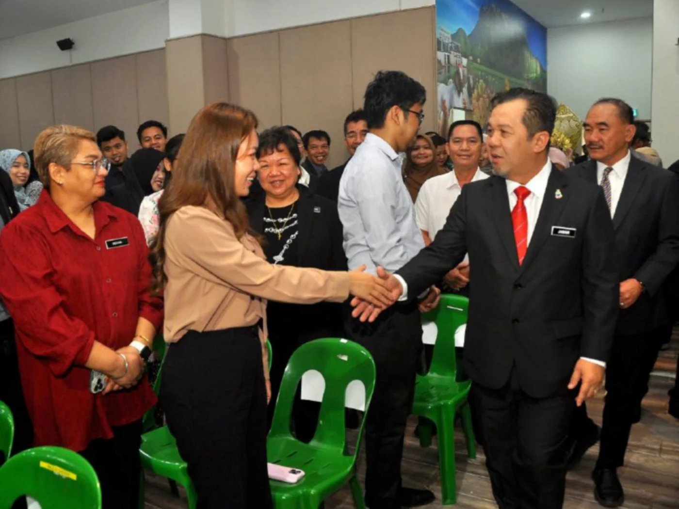 Sabah Increases Patrols To Tackle Illegal Fishing Activities