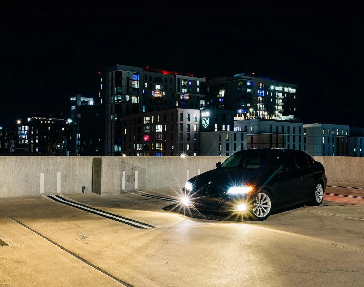 Night cruise #bmw #e90 #3series #carphotography #328i