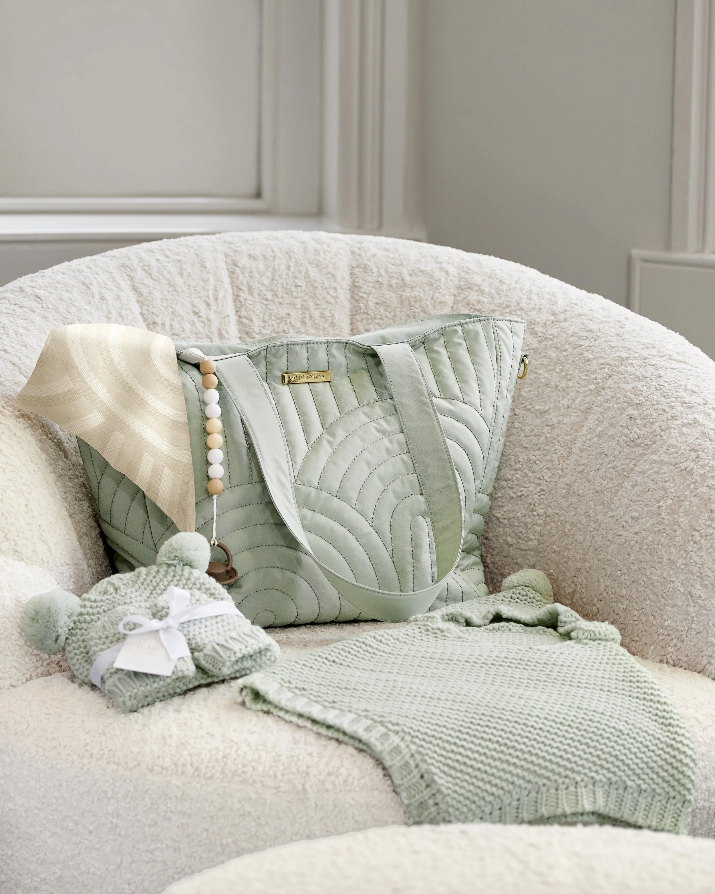 KL_AW24_B2B_BABY_MIX_ 11.jpg