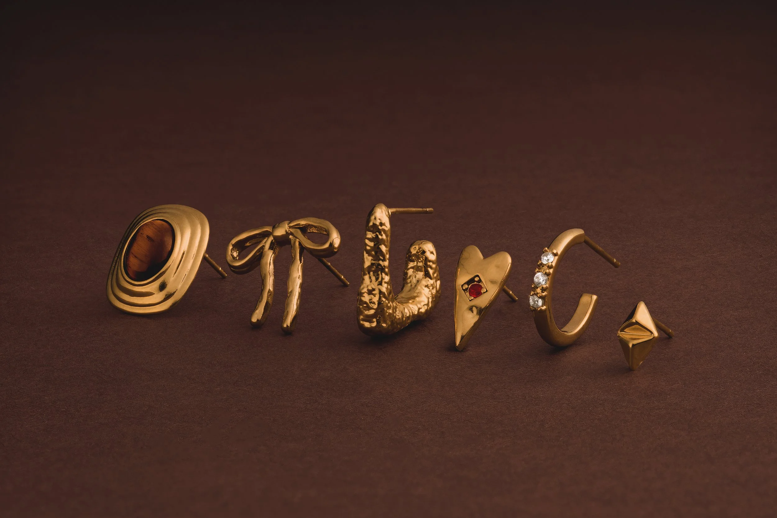 SHOT 15_KL_AW26_JEWELLERY_EARRINGS_MIX-234.jpg