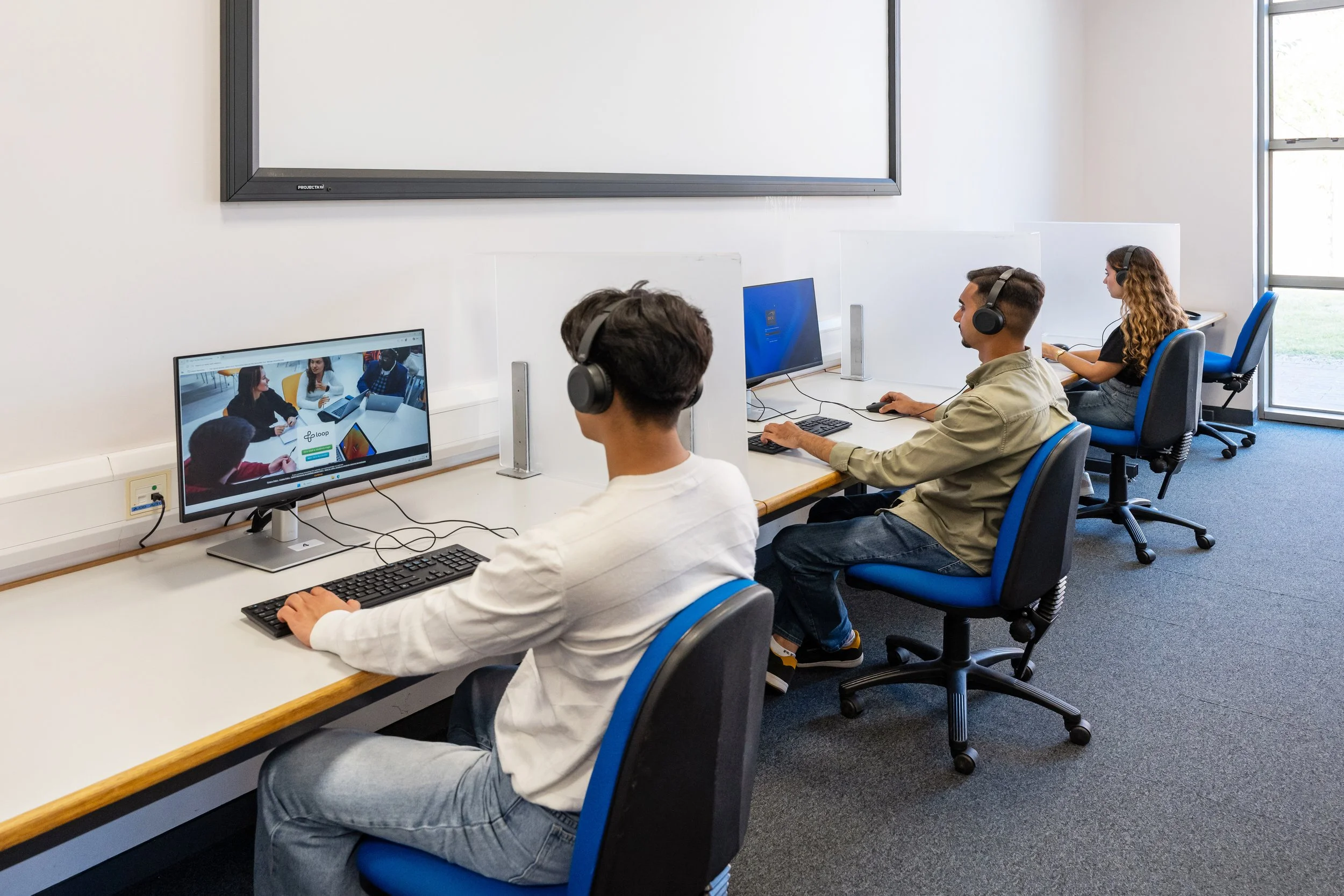 DCU International Academy-175.jpg