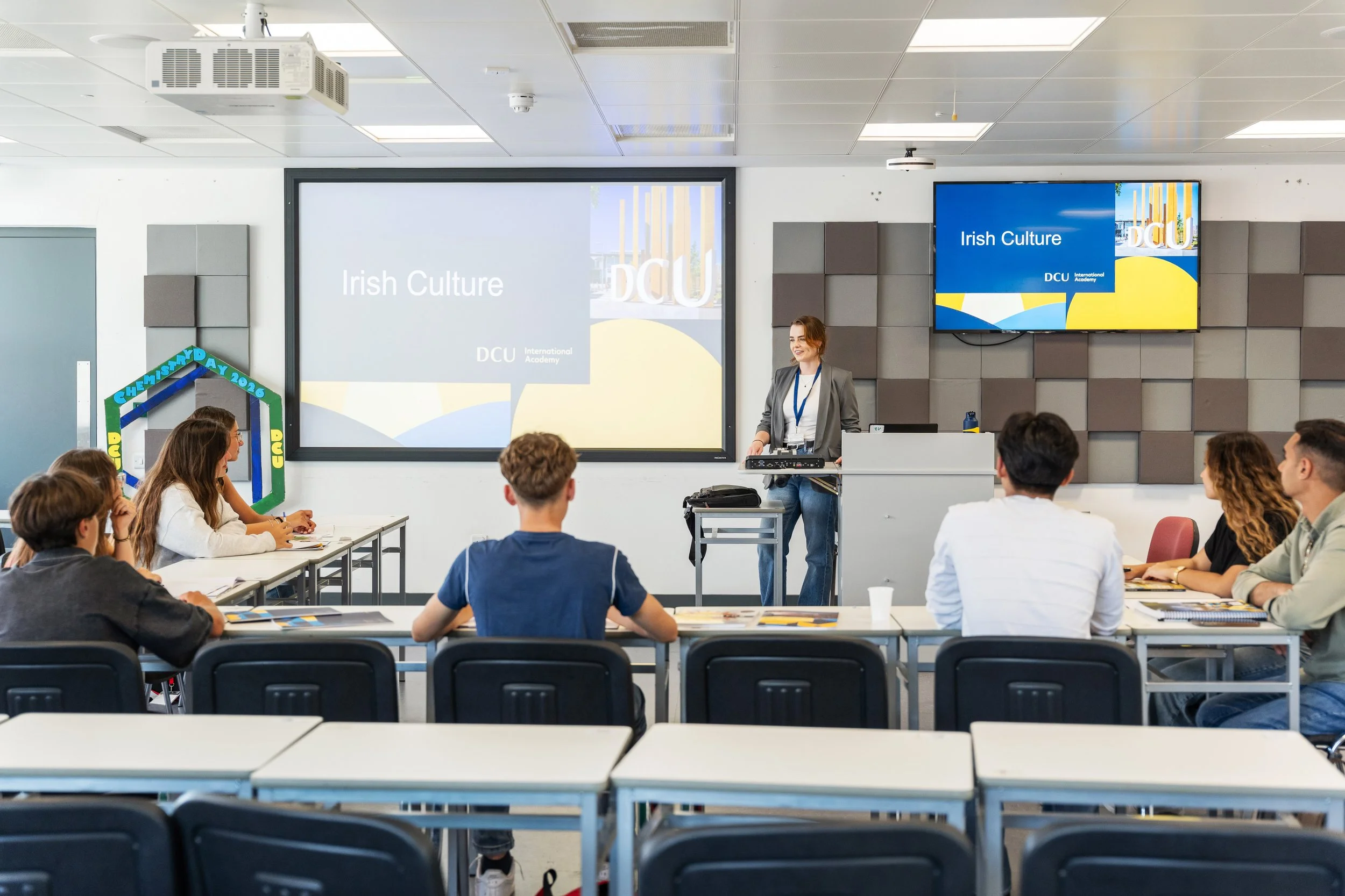 DCU International Academy-118.jpg