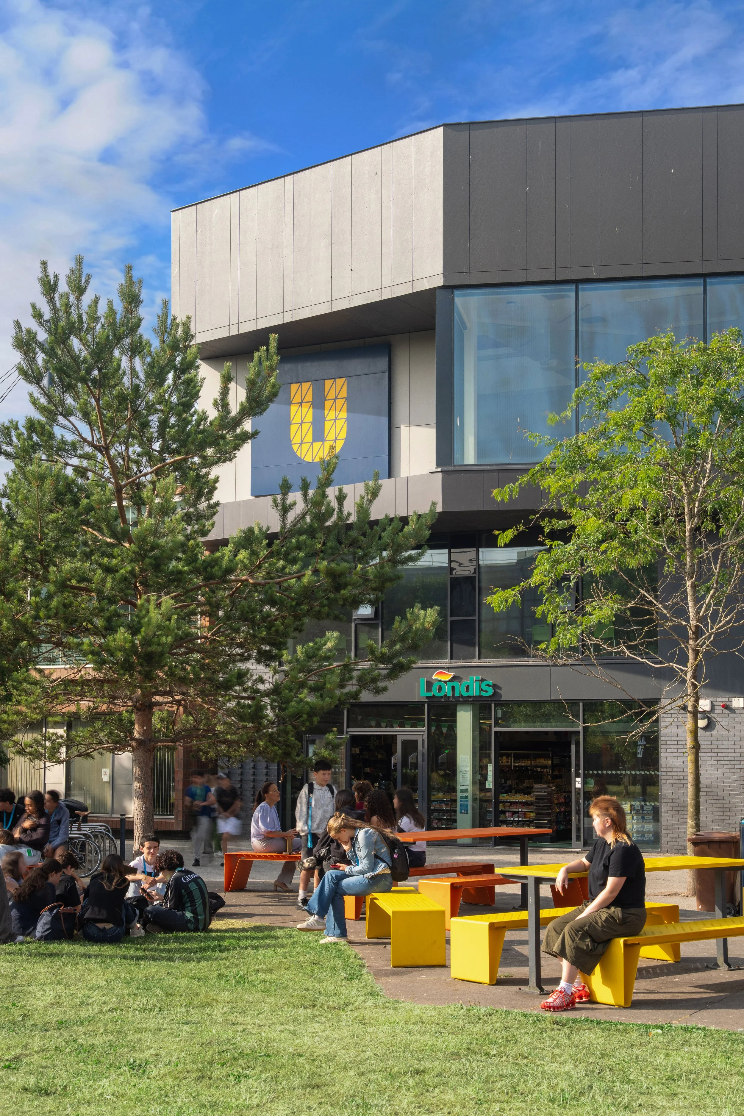 DCU International Academy-180.jpg